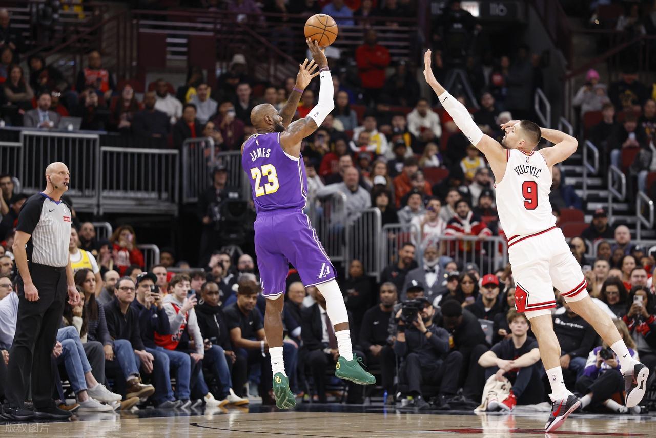 C7登录-湖人赢公牛，东契奇46+11队史首人，詹姆斯创下NBA历史第一神迹